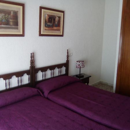 Hostal Muriel Aljaraque Room photo