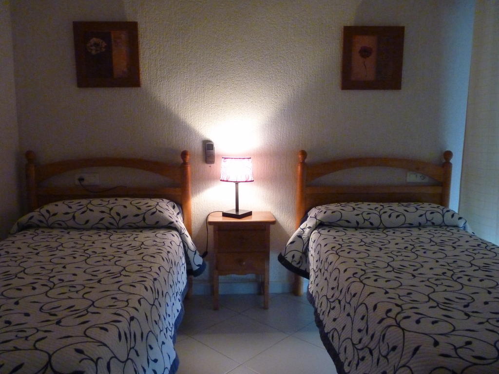 Hostal Muriel Aljaraque Room photo